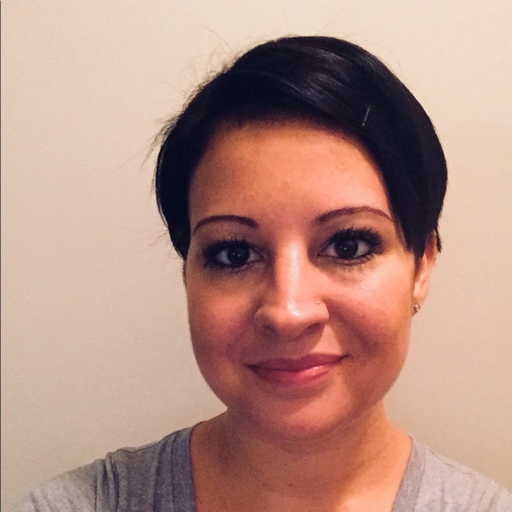 Meet your Posher, Ashley